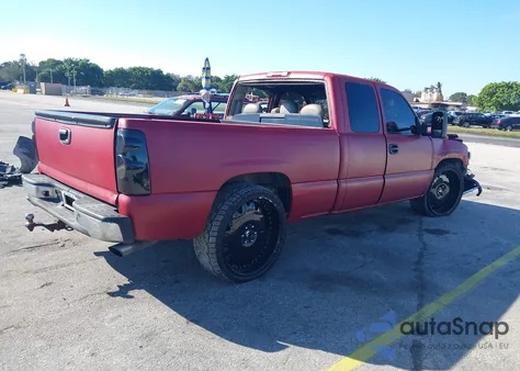 1999 Chevrolet Silverado 1500 Ls z USA, uszkodzony, nr VIN 2GCEC19T5X1133349